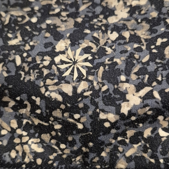 Blue Patterned Leggings - Picture 3 of 6